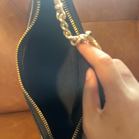 Coach Teri Signature Brown Shoulder Bag - Picture 8 of 16